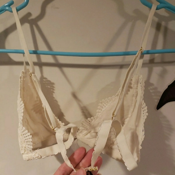 Bralette - Picture 4 of 4